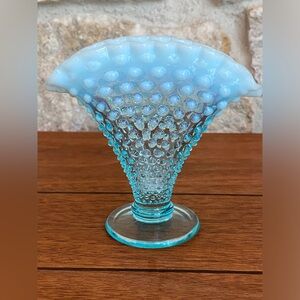 Vintage 1940s 1950s Fenton Aqua Opalescent Hobnail Glass Ruffled Edge Fan Vase
